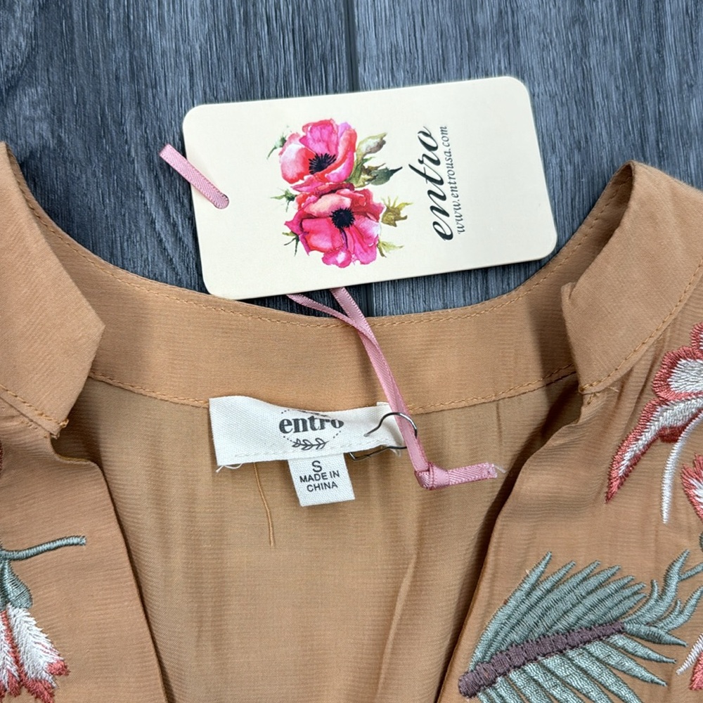 NWT Entro Embroidered Dress - Picture 3 of 7